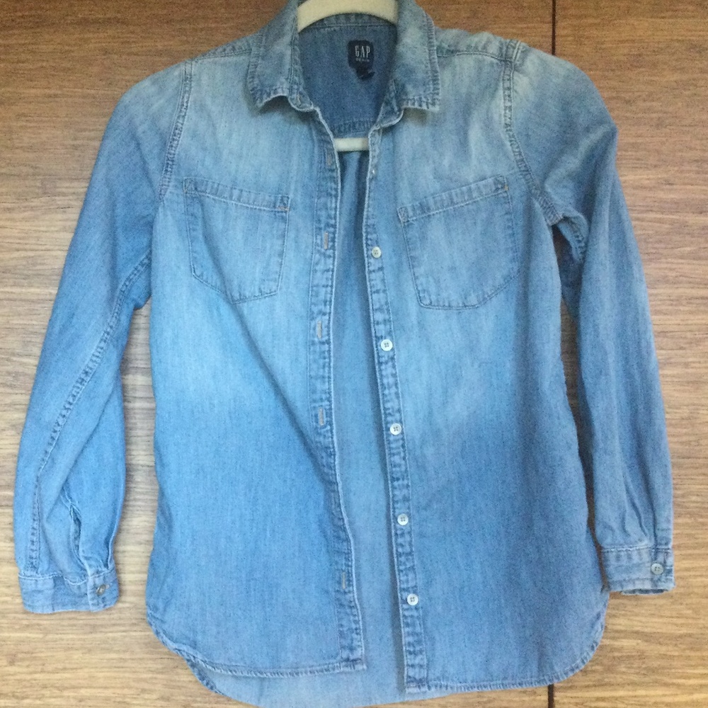 Gap Jean shirt